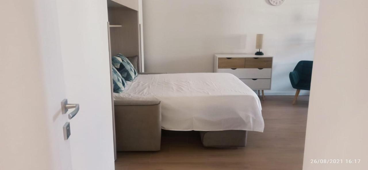 Appartamenti In Centro Lecce Exteriör bild